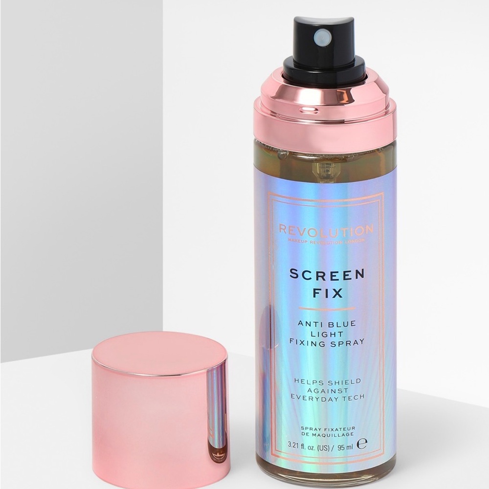 Revolution Screen Fix Anti Blue Light Fixing Spray - sold out - 3.21oz